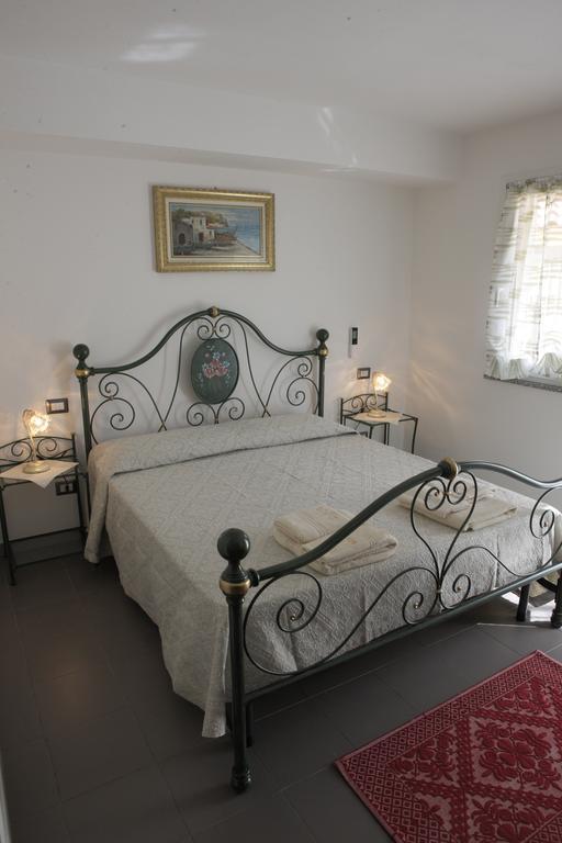 B&B Terre Del Sinis Càbras 客房 照片