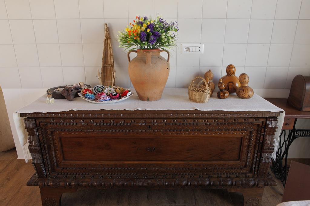 B&B Terre Del Sinis Càbras 外观 照片