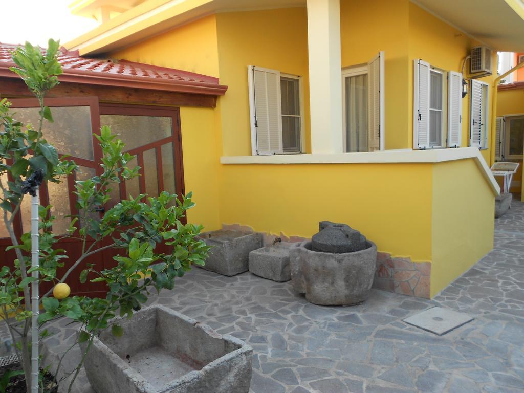B&B Terre Del Sinis Càbras 客房 照片